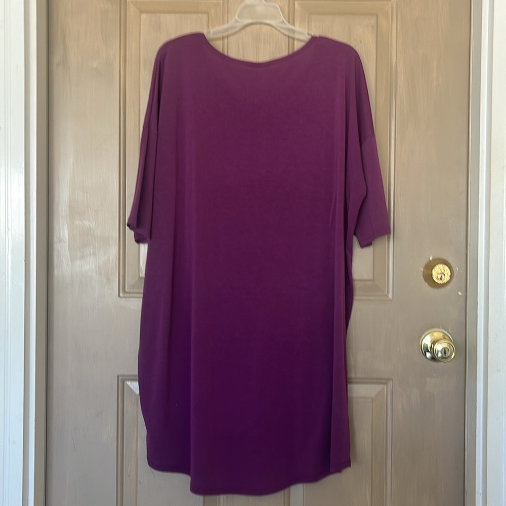 LuLaRoe - Irma - High/Low - 3/4 Sleeves - Purple - Size L